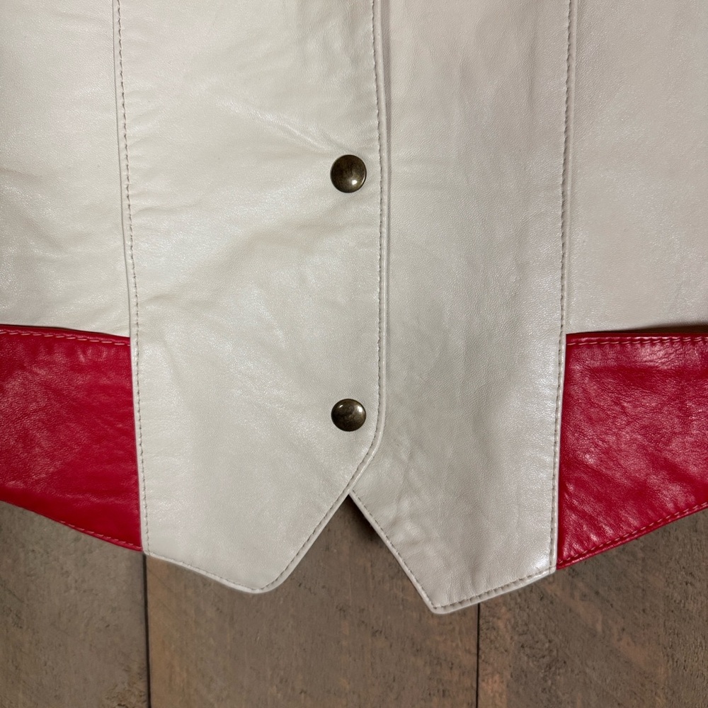 Vintage Charle’s Studio 2001 red and ivory leather vest with satin back Large - Picture 6 of 9